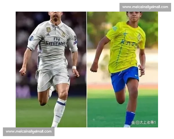 C 罗父子赤膊同框!40 岁总裁肌肉依旧,14 岁迷你罗身高 1 米 85,网友:基因复制粘贴 C 罗父子赤膊同框!40 岁总裁肌肉依旧,14 岁迷你罗身高 1 米 85,网友:基因复制粘贴