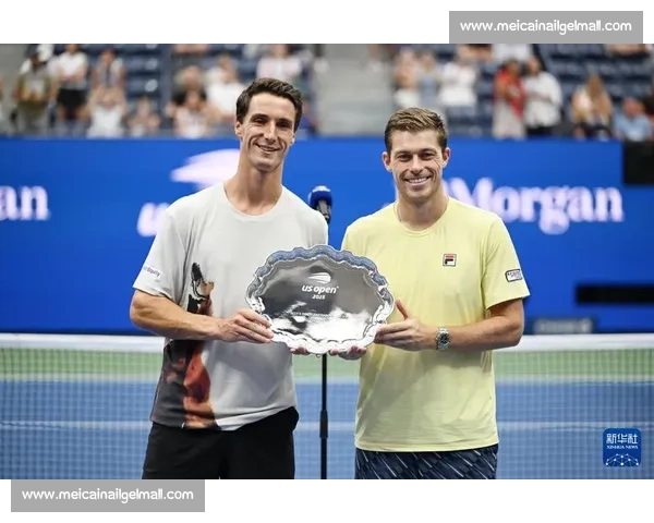 美网男双史诗逆转:格拉诺列尔斯 塞瓦略斯挽救三赛点夺冠